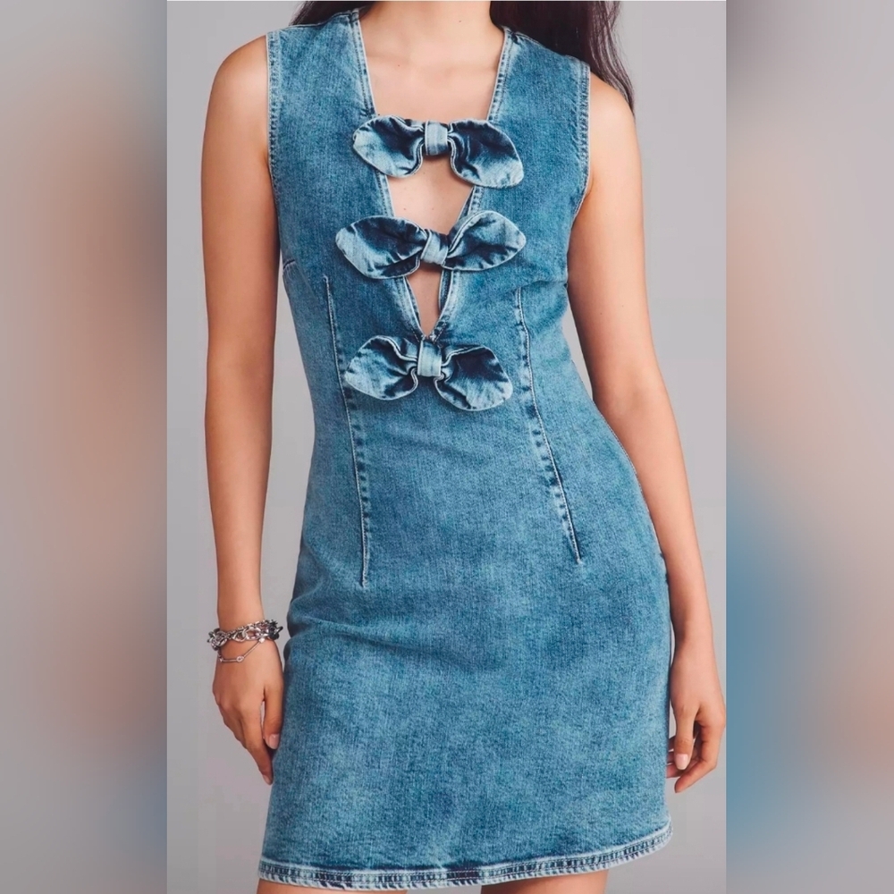 Baum und Pferdgarten Ajki Bow Denim Mini Dress (Anthropologie)